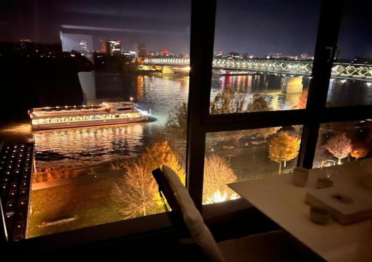 River Front Mezonet Eurovea Bratysława Zewnętrze zdjęcie