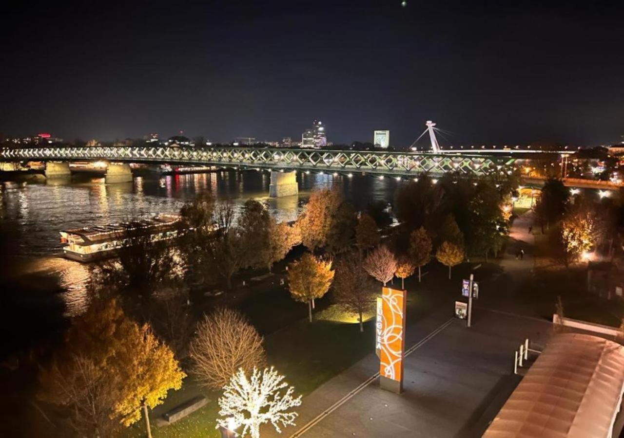 River Front Mezonet Eurovea Bratysława Zewnętrze zdjęcie